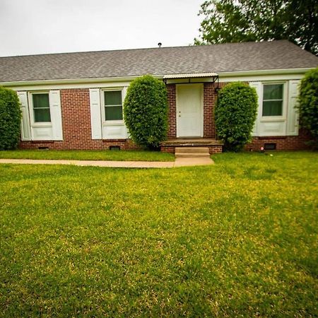 Midtown Serenity In Little Rock Villa Exterior photo